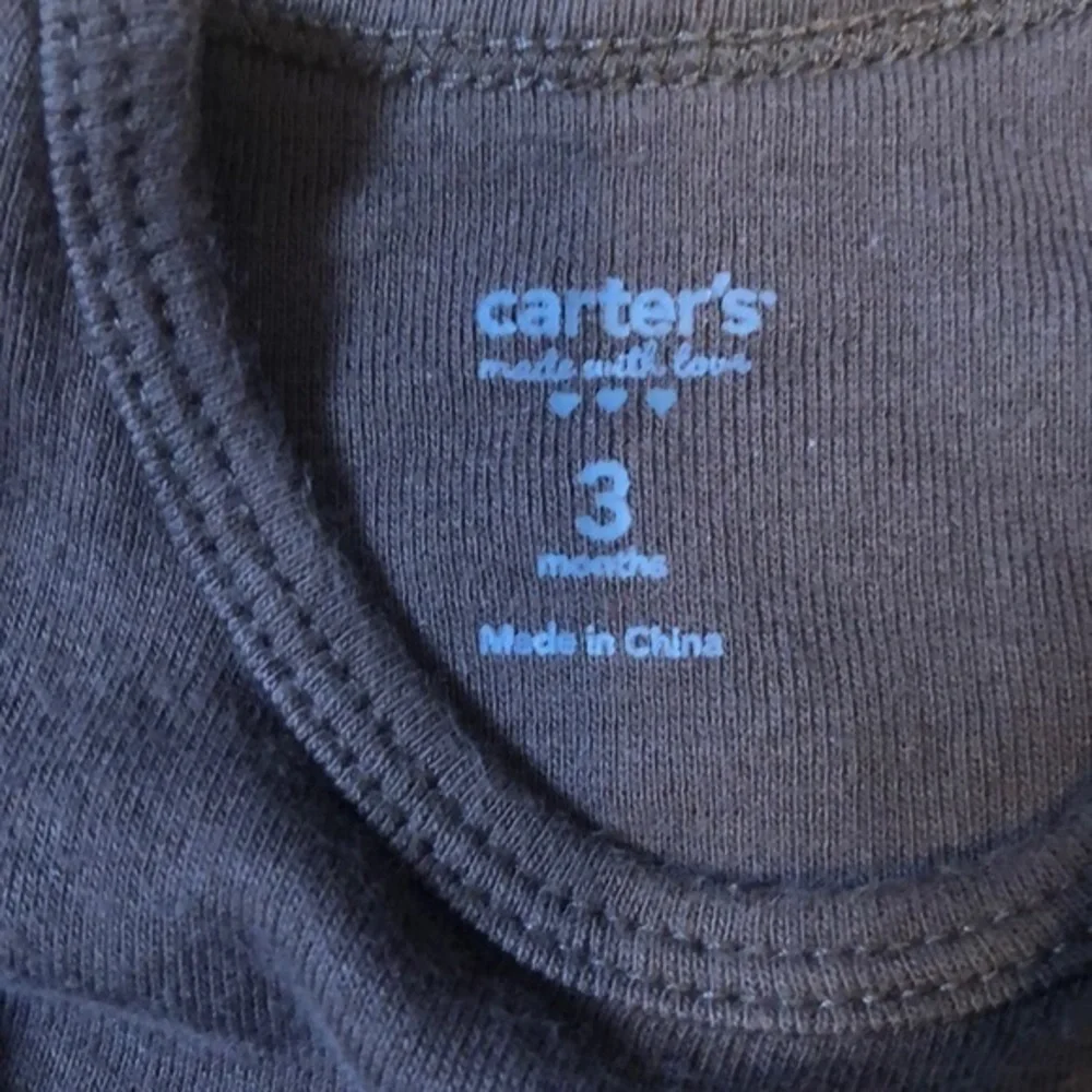 Carter’s onesie outfits size 3 months